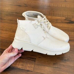 Ryka Womens Candid Weatherproof Boot Gardenia White Leather Suede US 8